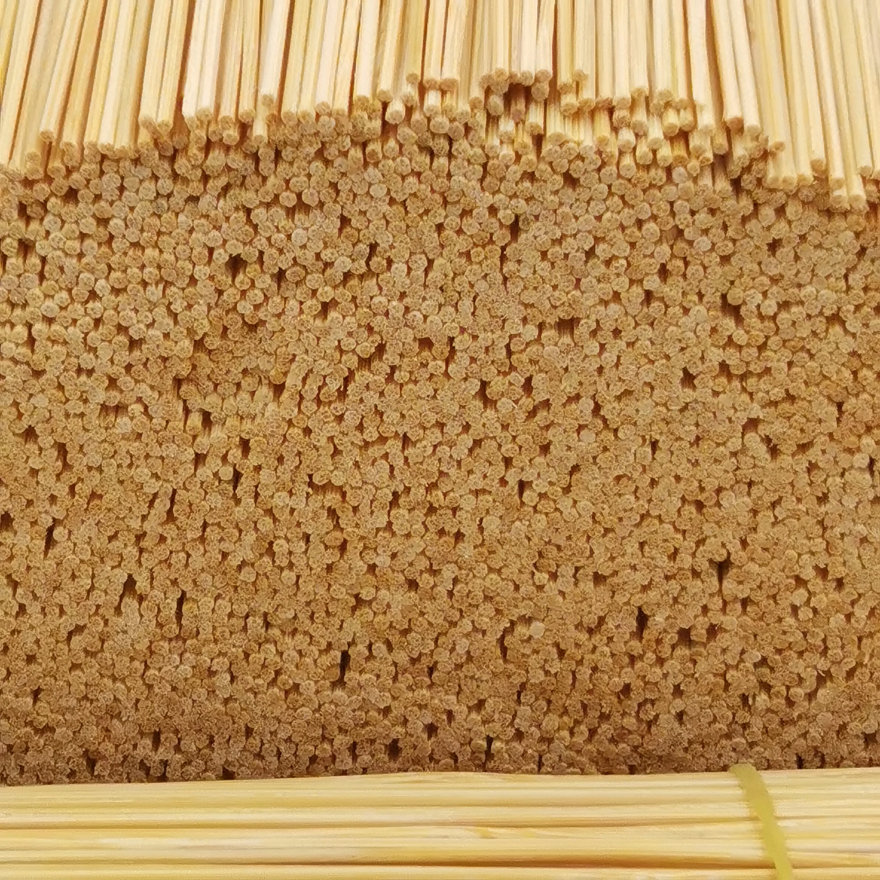 
Factory Dircet Best Quality Bamboo Skewer/Sticks Agarbatti Bamboo Stick 