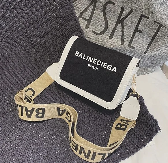 2020 Fashion Korean style one-shoulder messenger female bag