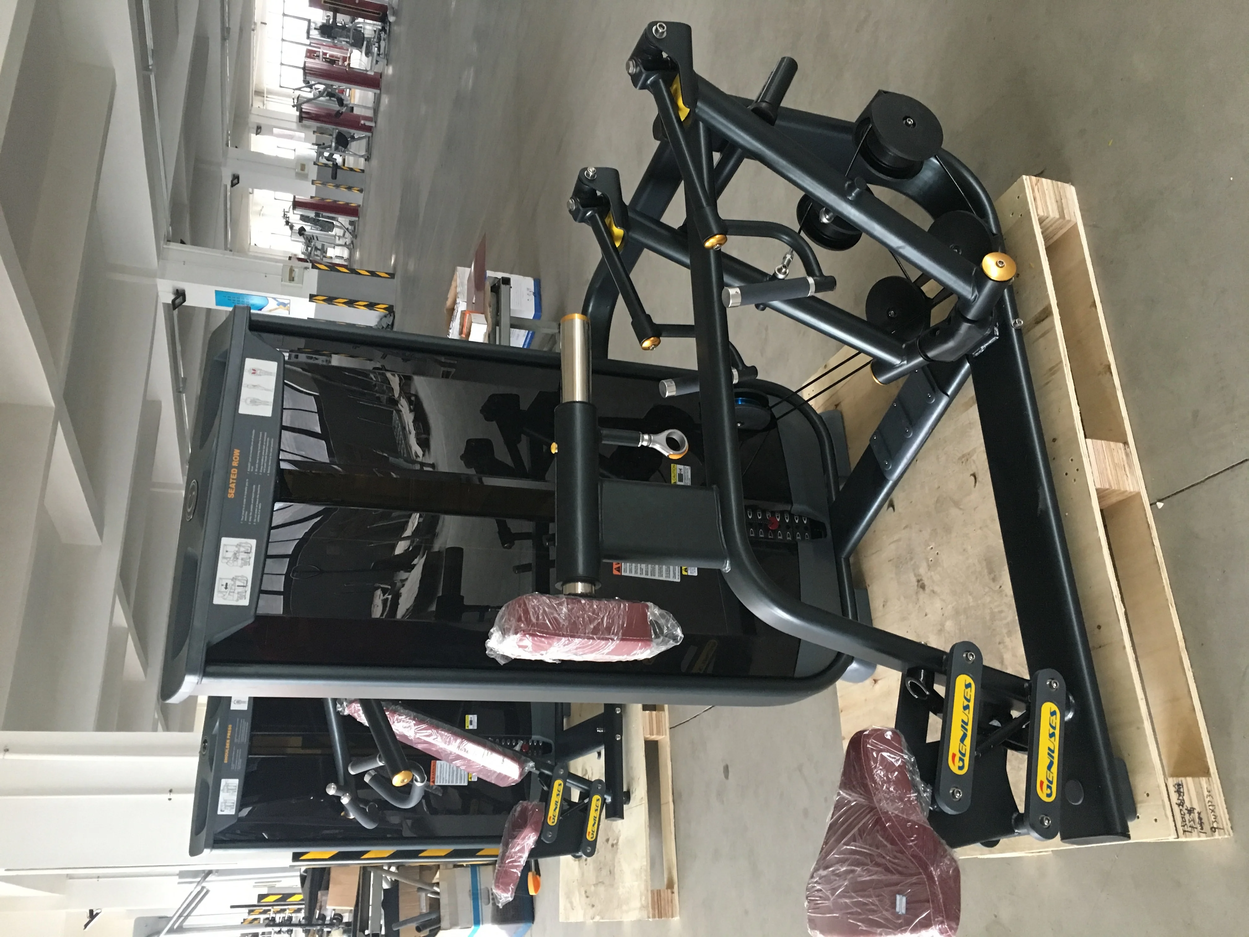 equipment fitness T-5014 lat pulldown