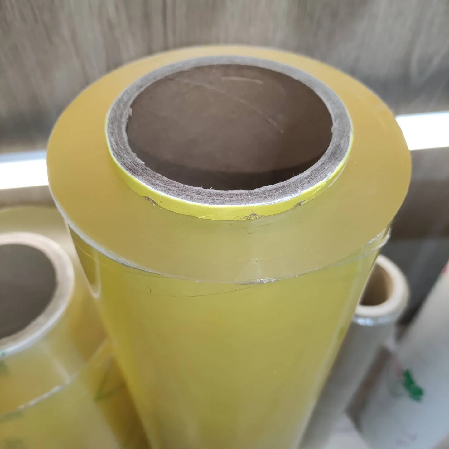 Factory Wholesale Plastic Shrink Wrapping for Fruit Food Wrap Plastic Food Film Clear PVC Cling Film
