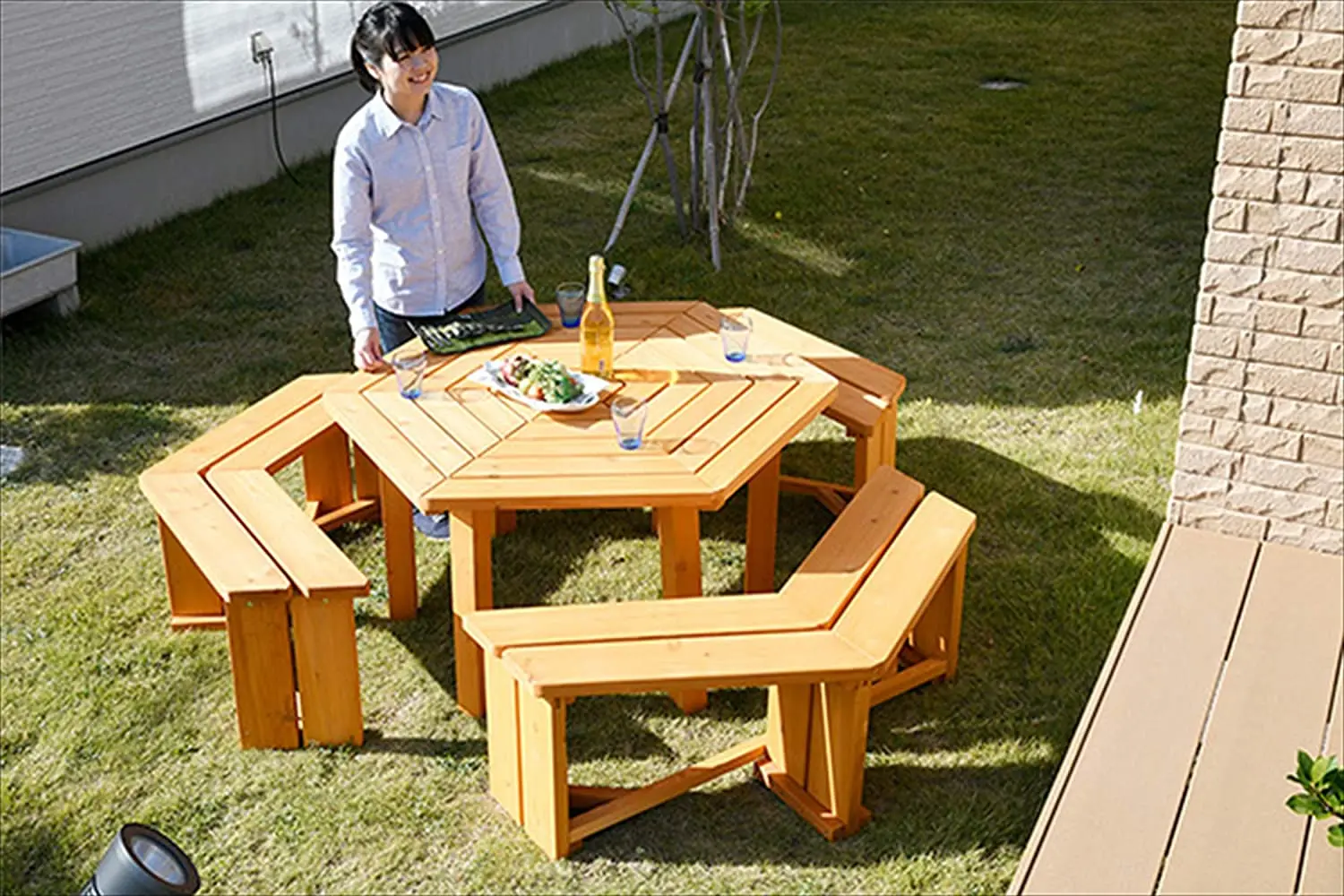 Деревянный стол для пикника с деревянной скамьей, уличный круглый стол с зонтиком для 3 взрослых или 6 детей