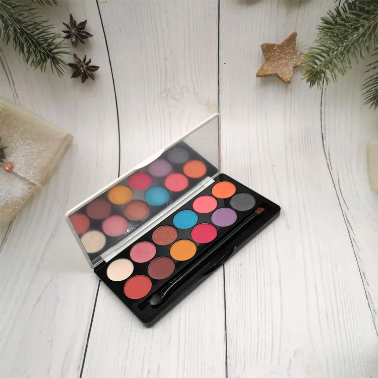 High Quality Low MOQ  Pigmented  matte  Eyeshadow  Chameleon Shimmer   Eyeshadow Palette
