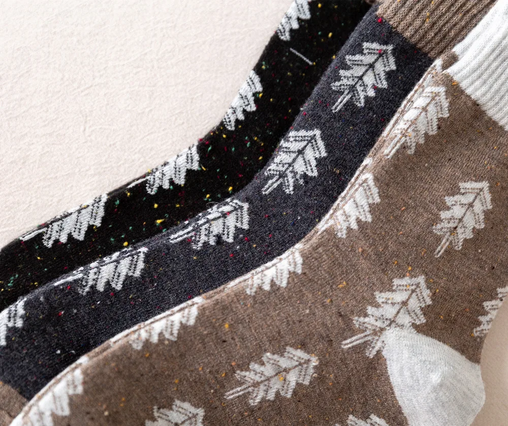 Custom Fuzzy Winter Warm Comfortable Tree Jacquard Wool Crew Socks For Girl Women Ladies