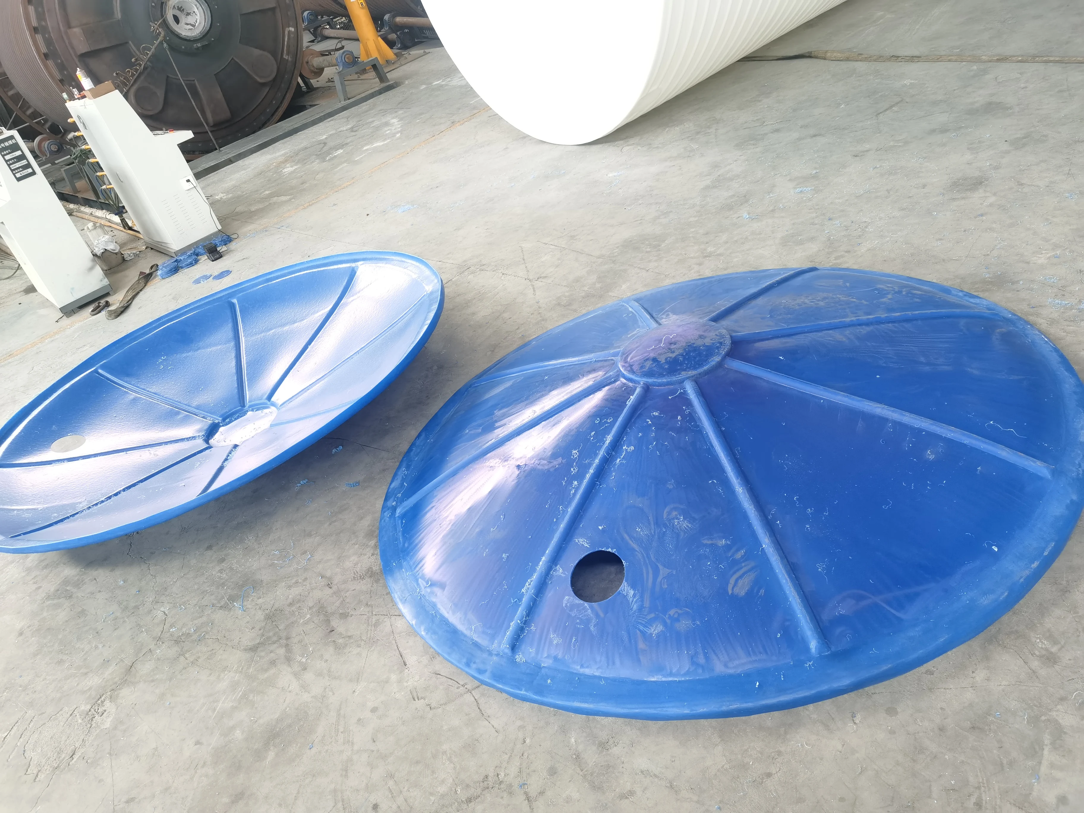 2000L food grade large plastic fish tubs
