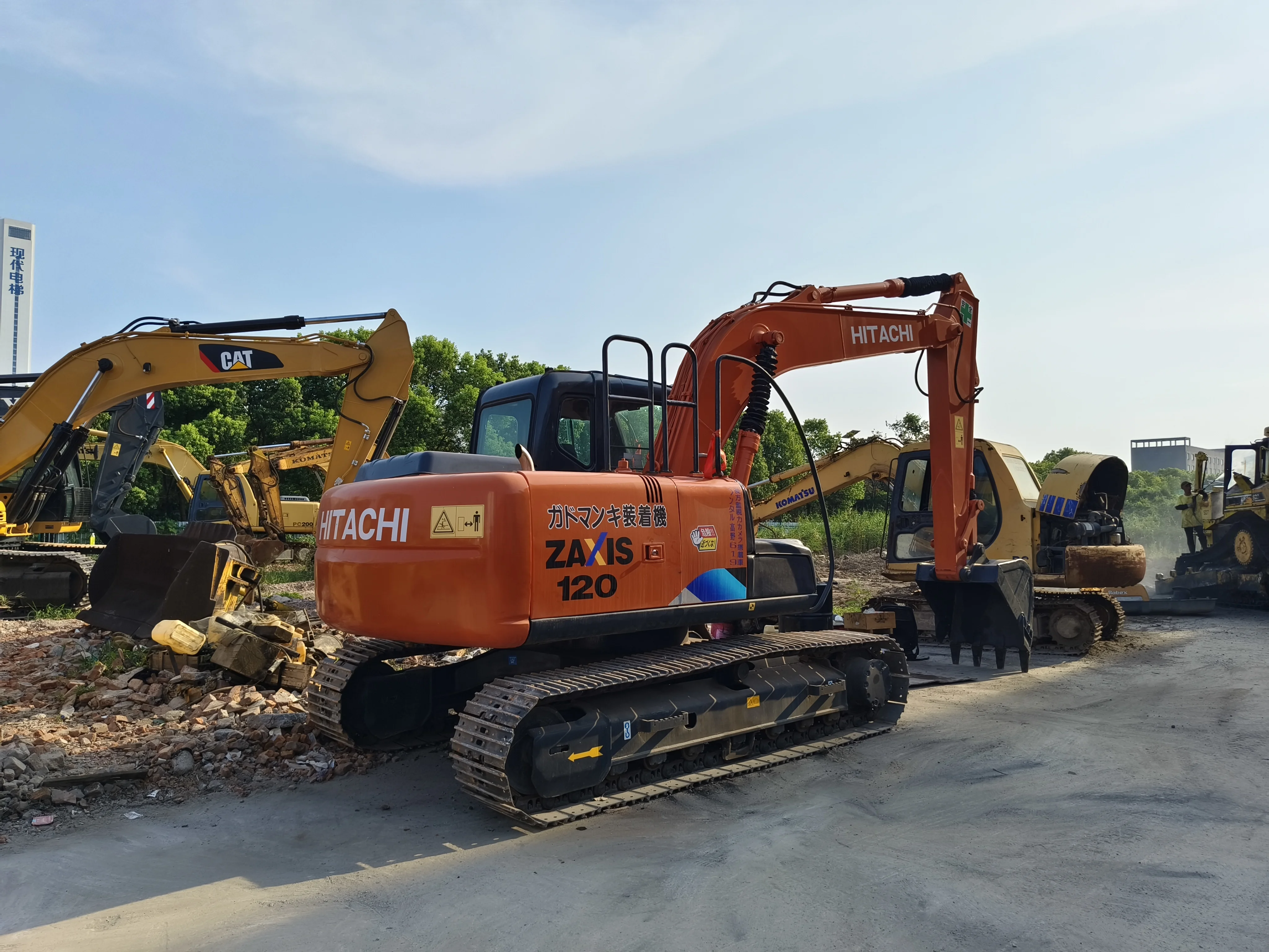 Almost New Hitachi zx120 zx200 zx210-3g zx130 excavator for hot sale