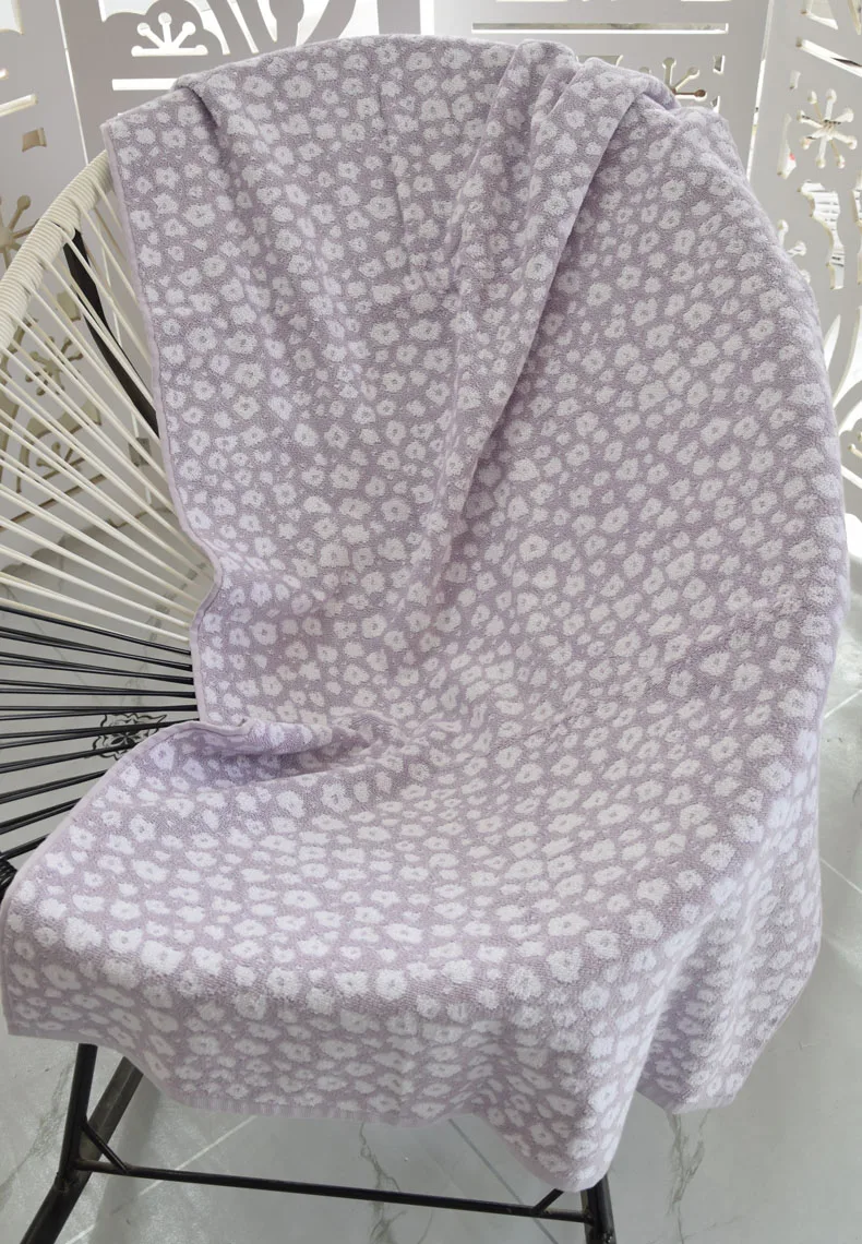 Hot Sale Personalized 100% Cotton Beach Towels Velour Custom Design Reactive Printed Large Over Sized Jacquard Logo Bath Towel