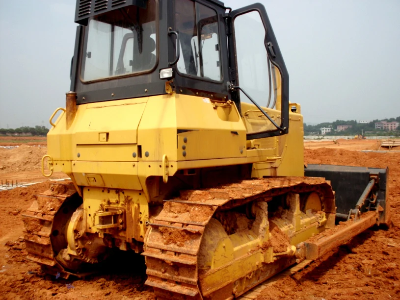 China Top Brand 17t Popular Crawler Bulldozer 160C With 4.5m³ Dozing Capacity for Sale