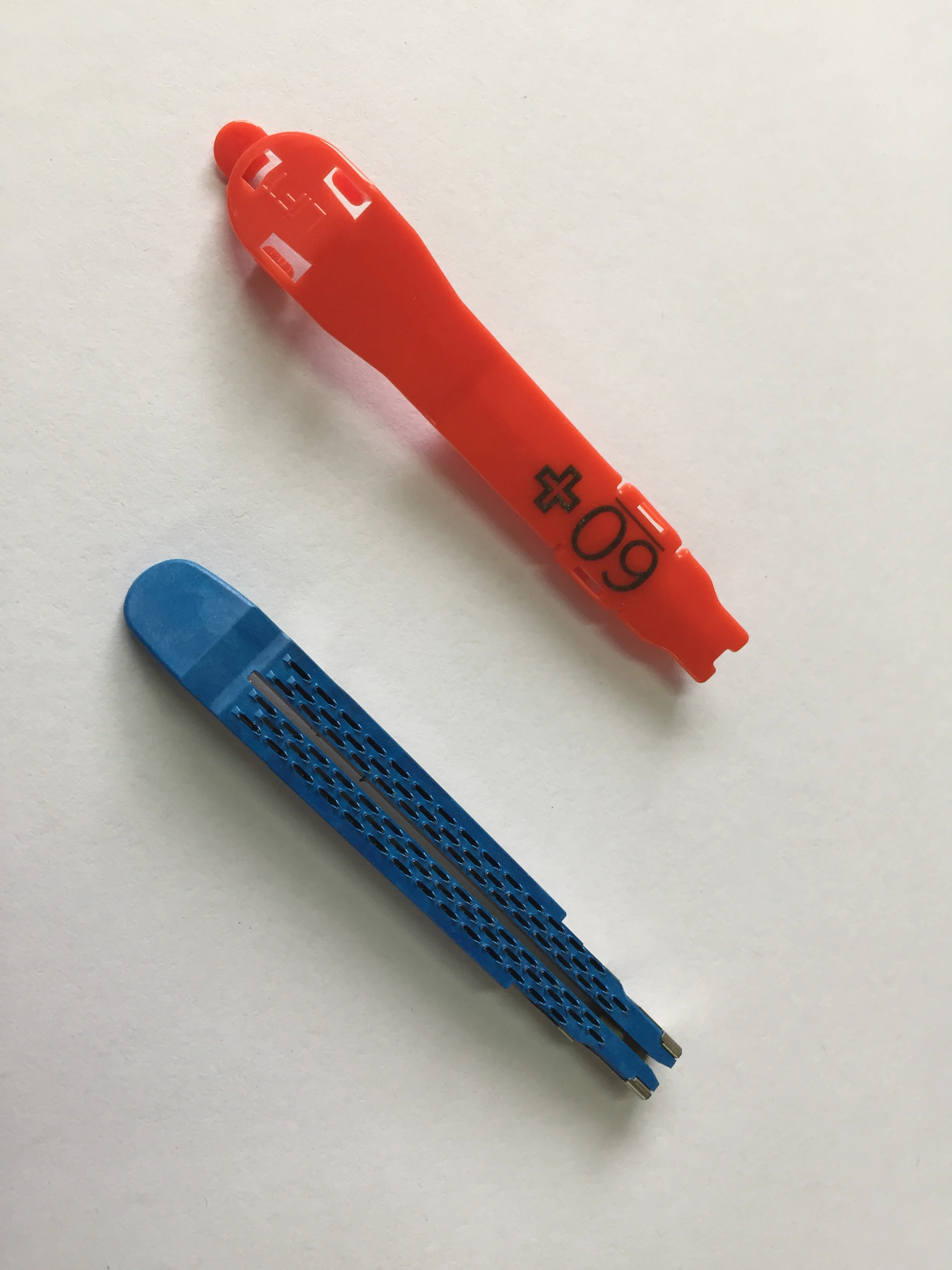 Disposable endoscopic stapler linear cutter and reloads