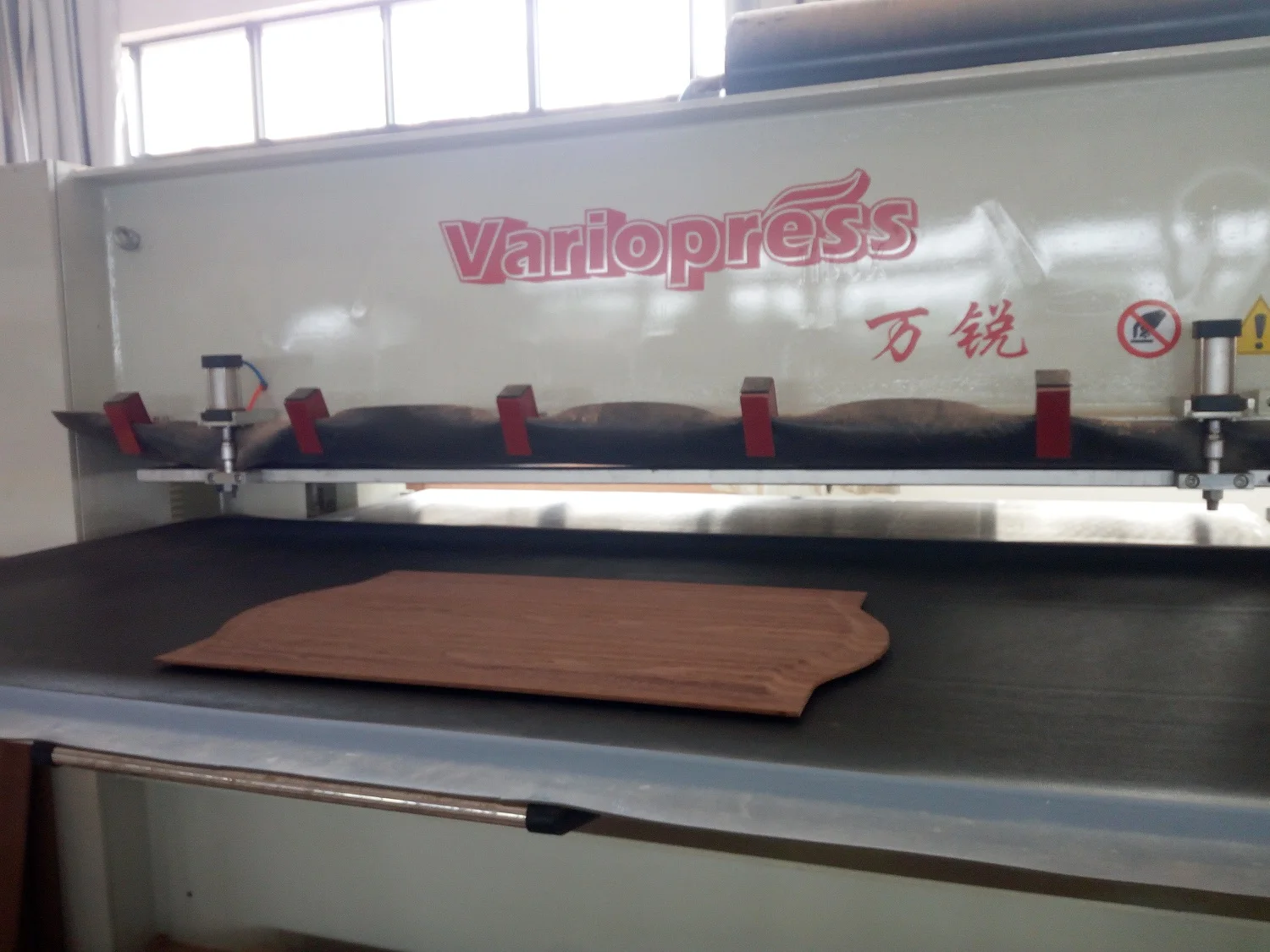 veneer door making vacuum membrane press machine