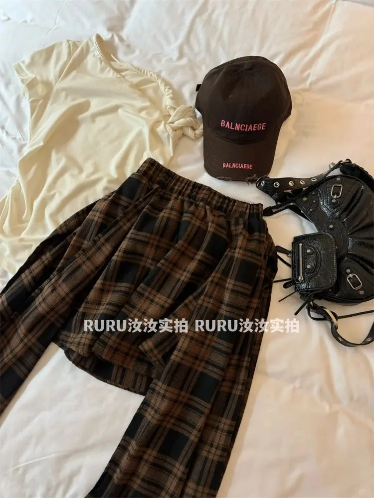 Retro vintage American asymmetrical checkered brown short skirt sexy spicy girl student elastic waist strap half skirt