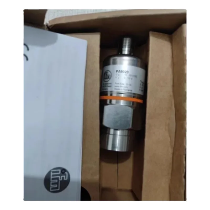 Inductive sensor II0096 Proximity switch sensing 10mm