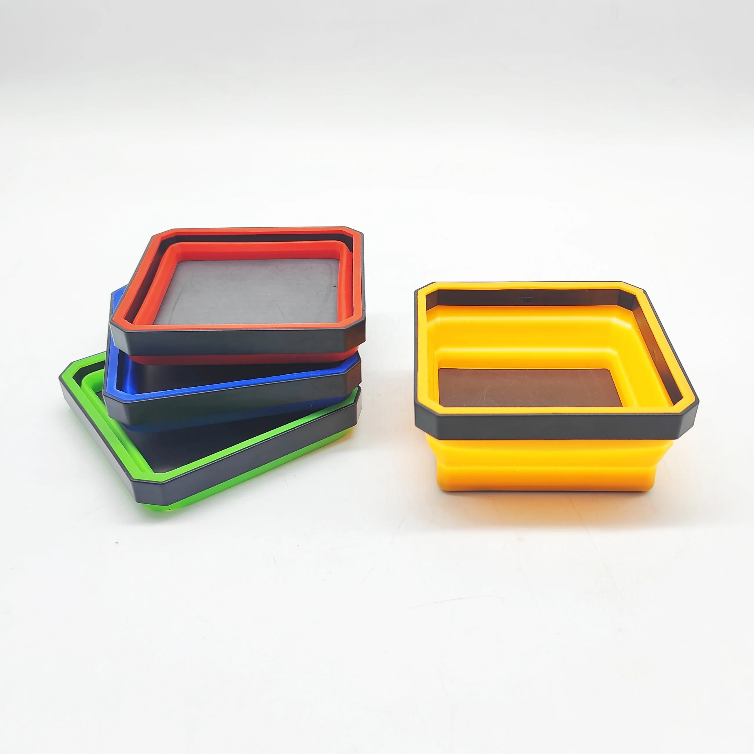Collapsible Magnetic Parts Tray Set, 4-Piack Magnetic Tool Trays for Screw Bolts and Metal Parts