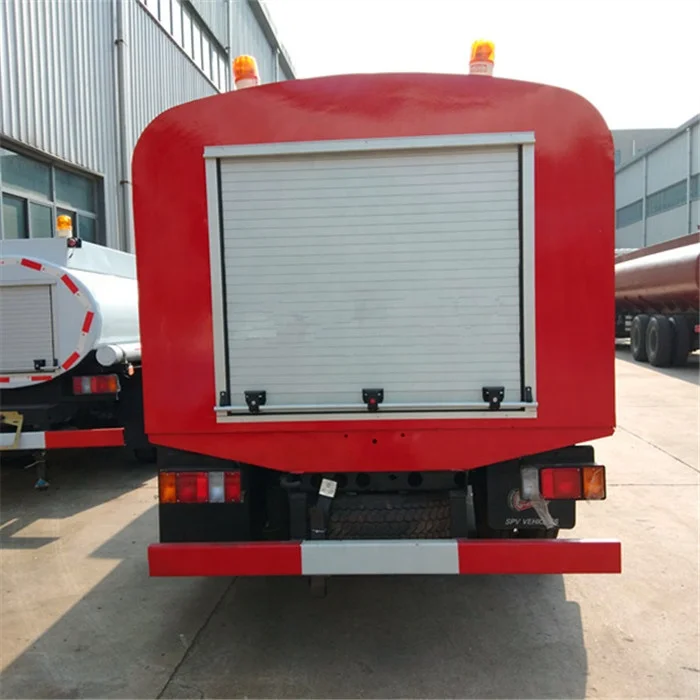 Isuzu 4*2 5 Cbm/5000 Liter Fuel Oil Refueling Dispenser Tank Tanker Truck