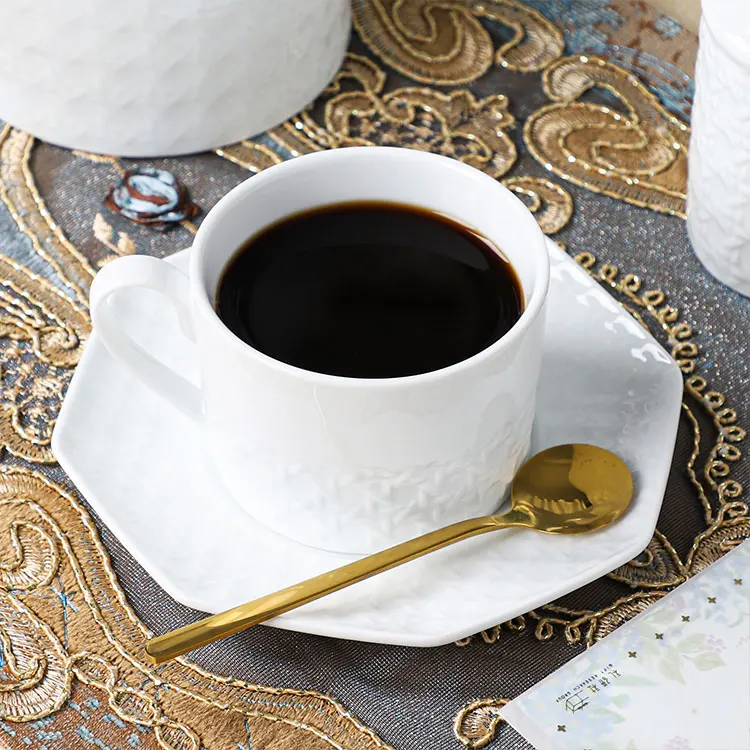 China high white porcelain tableware Modern Classic Luxury restaurant porcelain ceramic set dinnerware set restaurant dishes