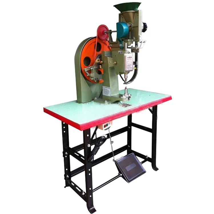 Машина для пробивки проушин, машина для изготовления проушин