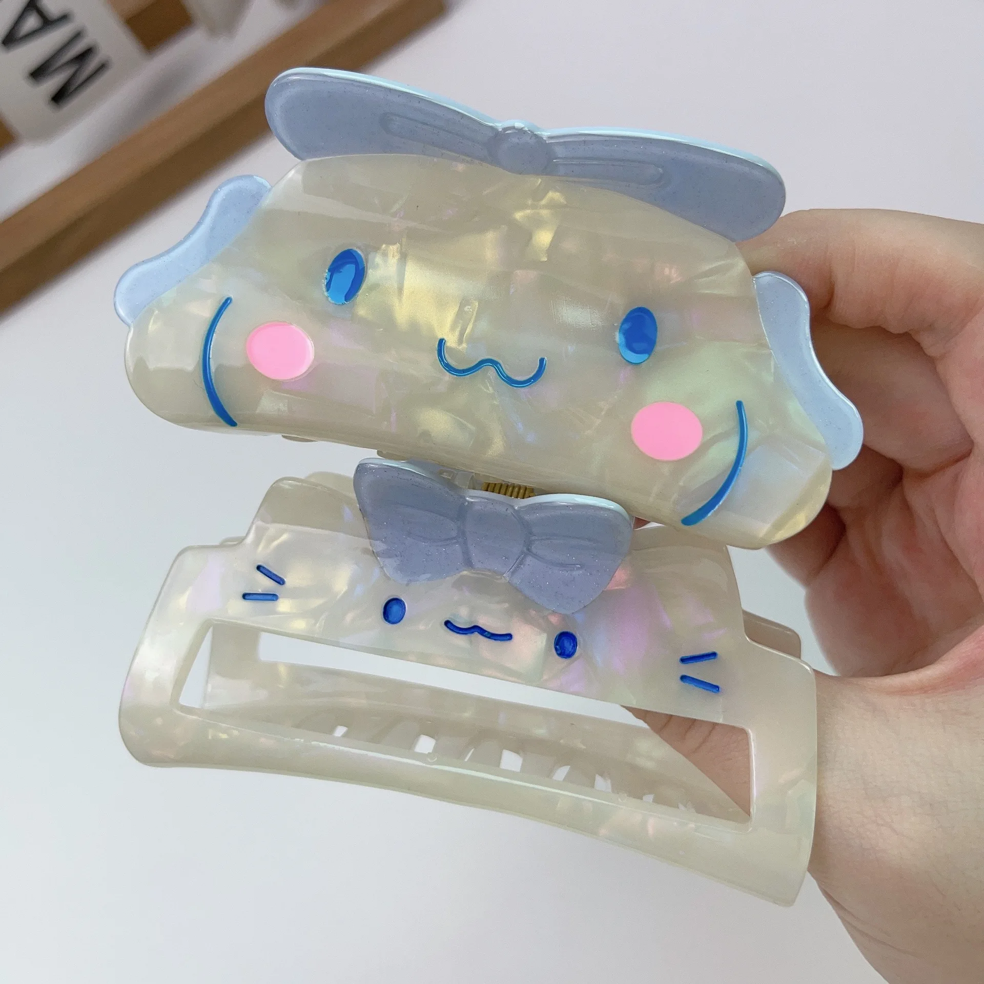 Wholesale Cute Teddy Dog Shape Hair Claw Clips Italy Cellulose Acetate Hair Claw Accessories Clip For Women Thick Hair pins