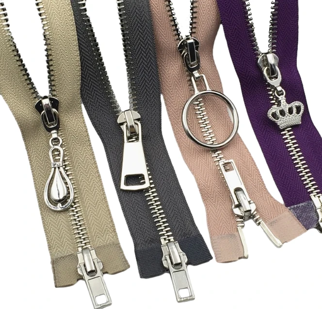 Factory Custom Gold Teeth Metal Zippers  auto lock Close End sliver Zipper Puller in Multiple Colors #3 #5  #8  Garments