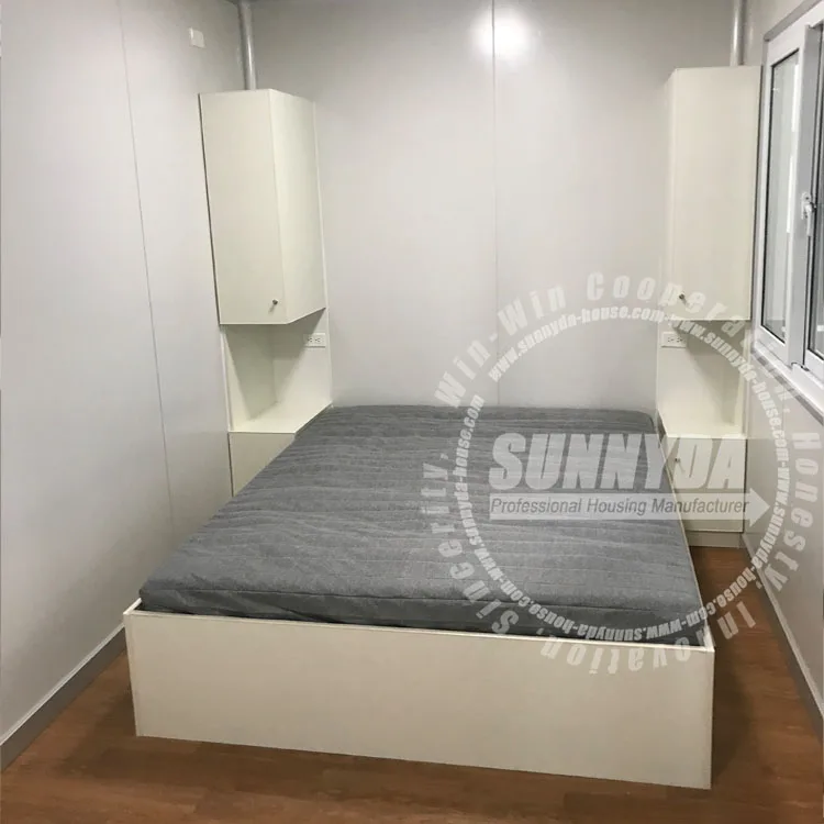 Low price high quality metal tiny container house for shipping