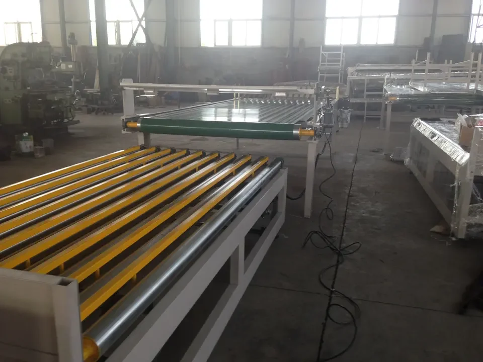 прямоугольный конвейер и укладчик