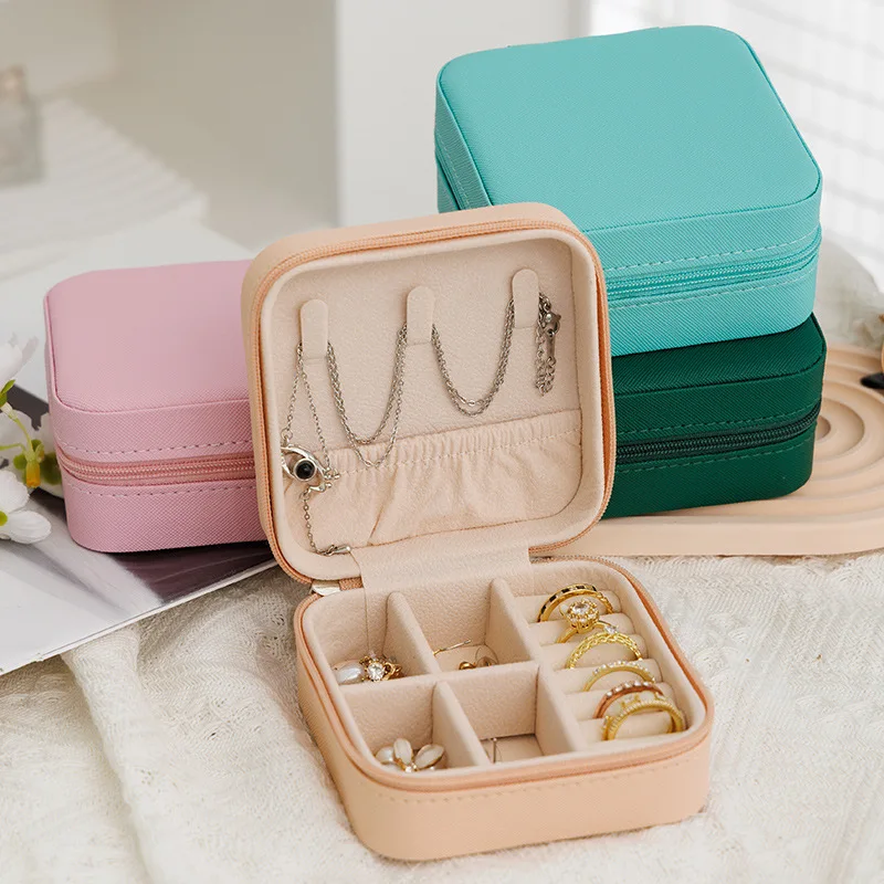 2024 Portable Jewellery Box Travel Storage Organizer Box Travel Small Girls Jewelry Case For Rings Earring Necklace Bracelet