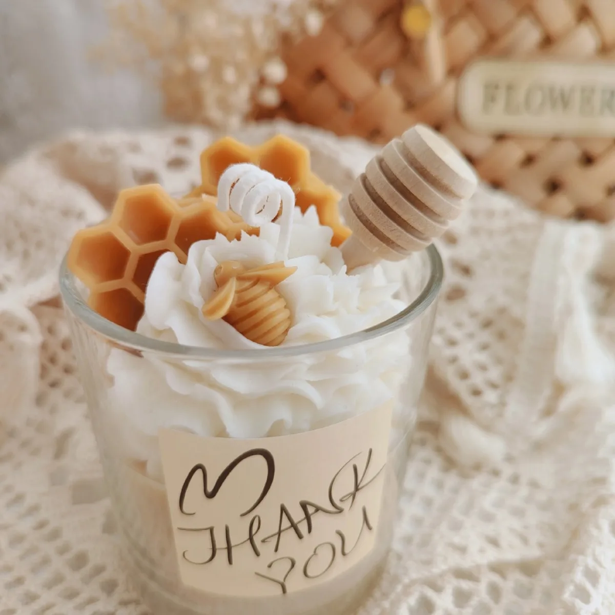 Handmade Private Label Lovely Strawberry chocolate Dessert Ice Cream Scented Candles with Glass Jar