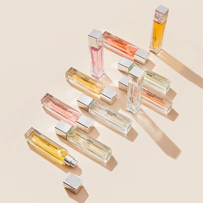 Eau de Toilette lasting fragrance for men and women blue wind chime fresh perfume wholesale