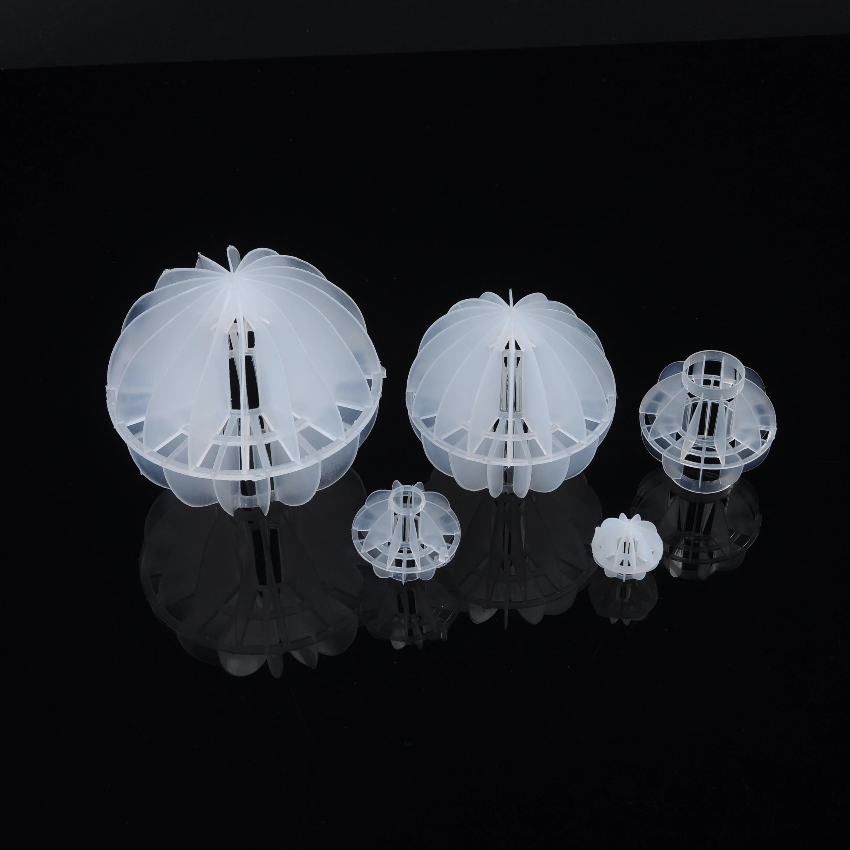 PP PE 38mm Plastic Polyhedral Hollow Ball For Water Treatment