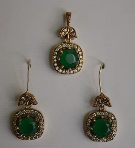 925 Sterling Silver Gemstone Jewelry Sets Gold Plated for Wedding Gift Featuring Diamond Main Stone Pearl with Turkish Pattern