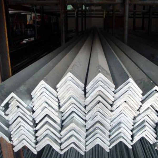 High Quality 45 X 45 X 5mm Hot Dipped Galvanized Equal Gi Angle Iron Steel Bar For South America