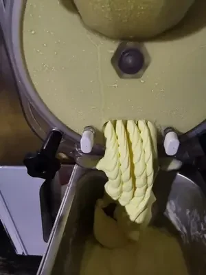 MAYJESSIE VITA 10 30 Турецкая настольная машина для жесткого мороженого