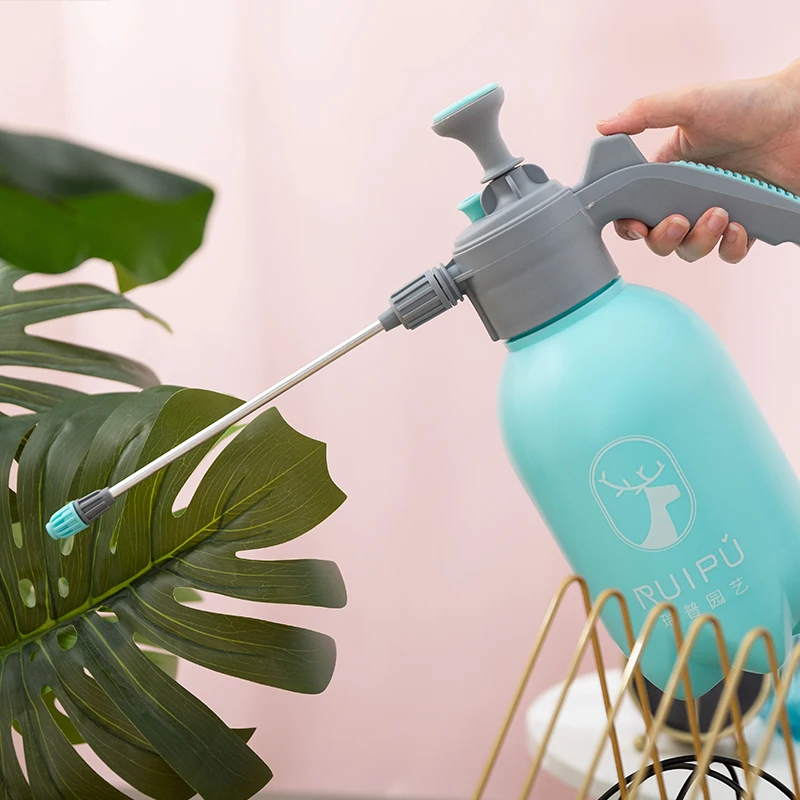 2L plastic high pressure garden water pump with sprayer garden tool water bottle sprayer for agriculture