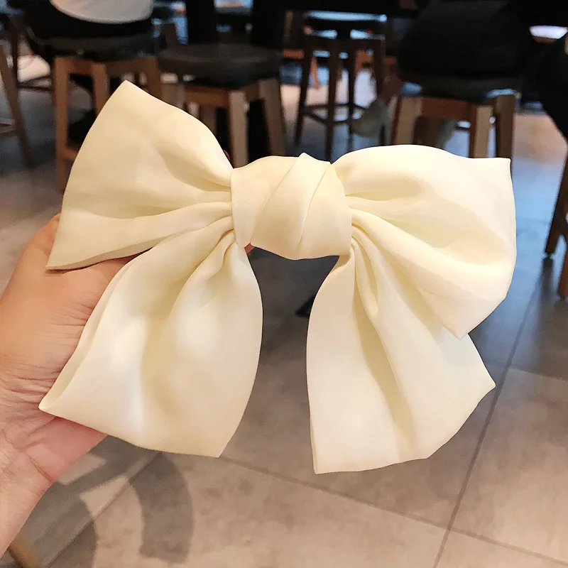 The most popular product Fashionable Bow Hairpin Sweet Bow Hairpin Colorful Velvet Hairpin