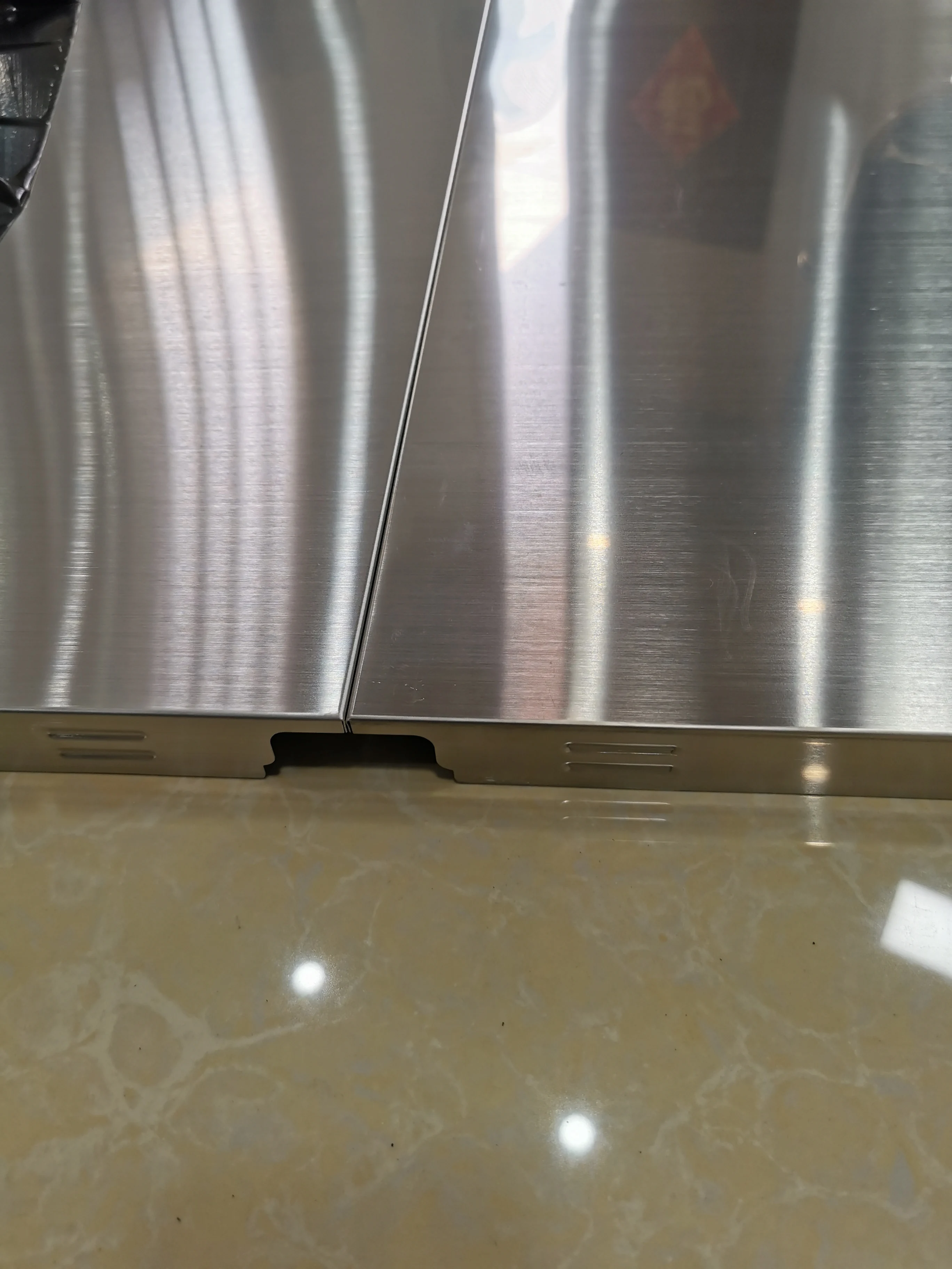 304 Stainless Steel ceiling tile in hairline finish for shopping mall project