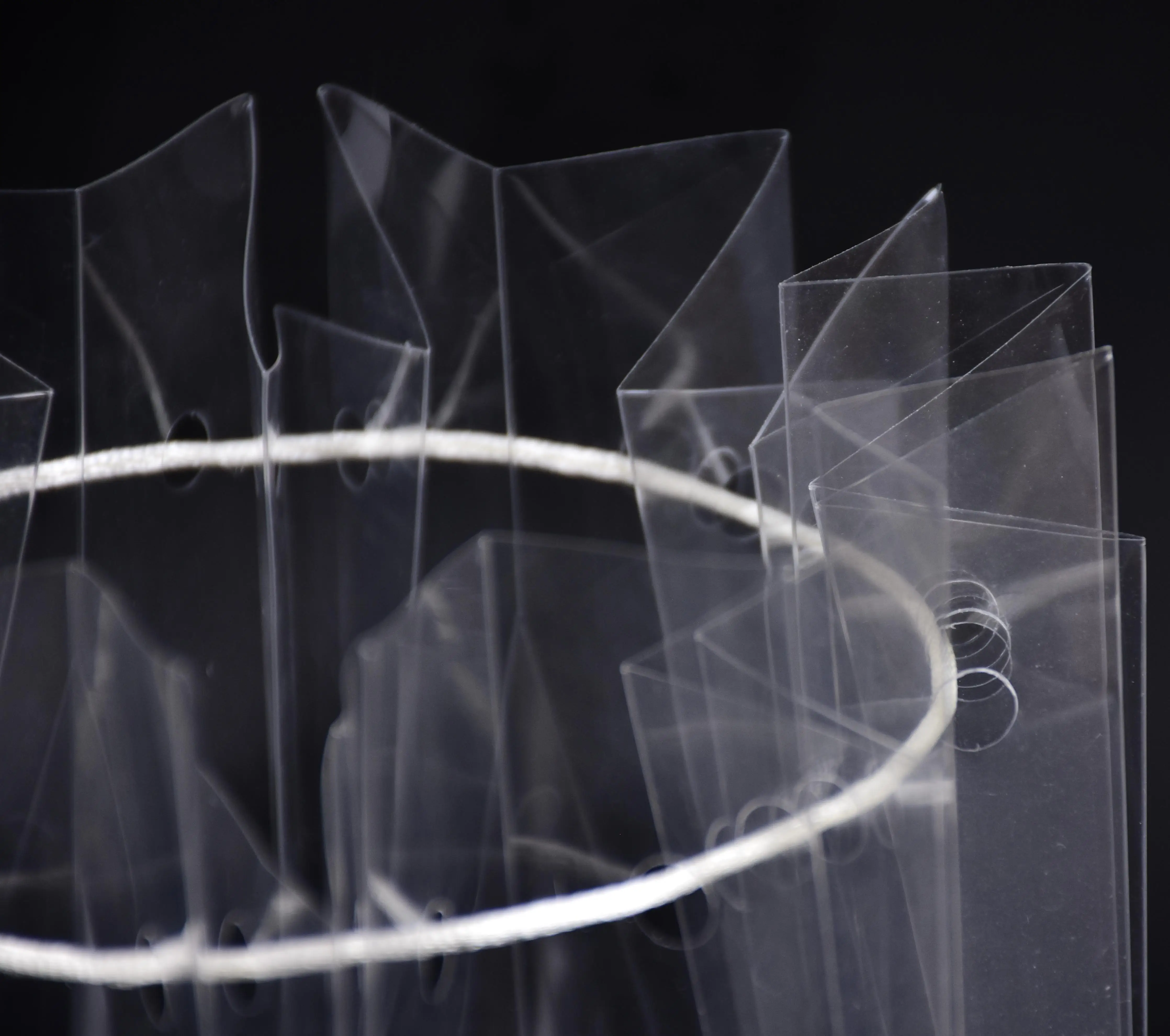 New round transparent flower bag box PVC multi-angle waterproof three-dimensional flower shop supplies