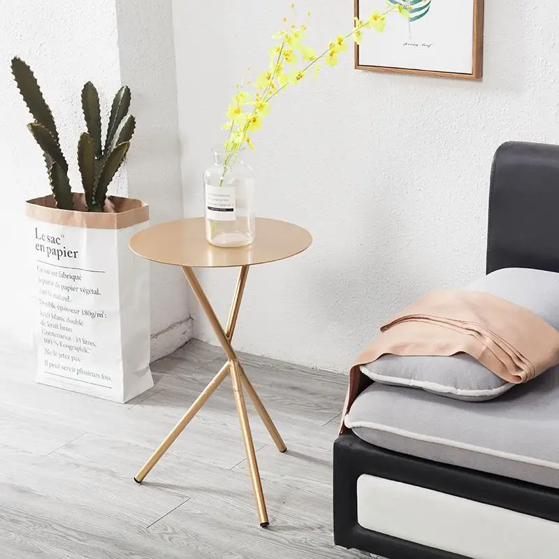 
Nordic modern contracted sofa aureate iron art head of a bed round side table metal end table black bedroom 