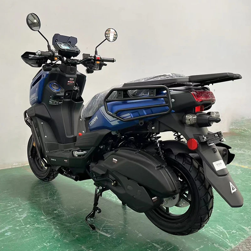 Wholesale Price 150cc/200cc Model Tank Gas Scooter High Speed Adult Motorcycle with Front Rear Disc Brake Made in China Factory
