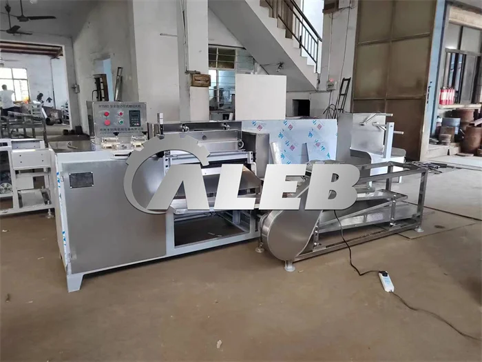 high quality toffee gumball making machine crunchy candy cutting machine coconut candy molding machine