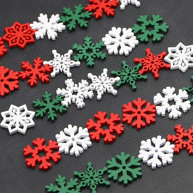 (50 Pcs/pack) Christmas Snowflakes Multi Colored Wood Flakes Hanging Decorations Wooden Crafts Xmas Tree Hanging Handmade DIY