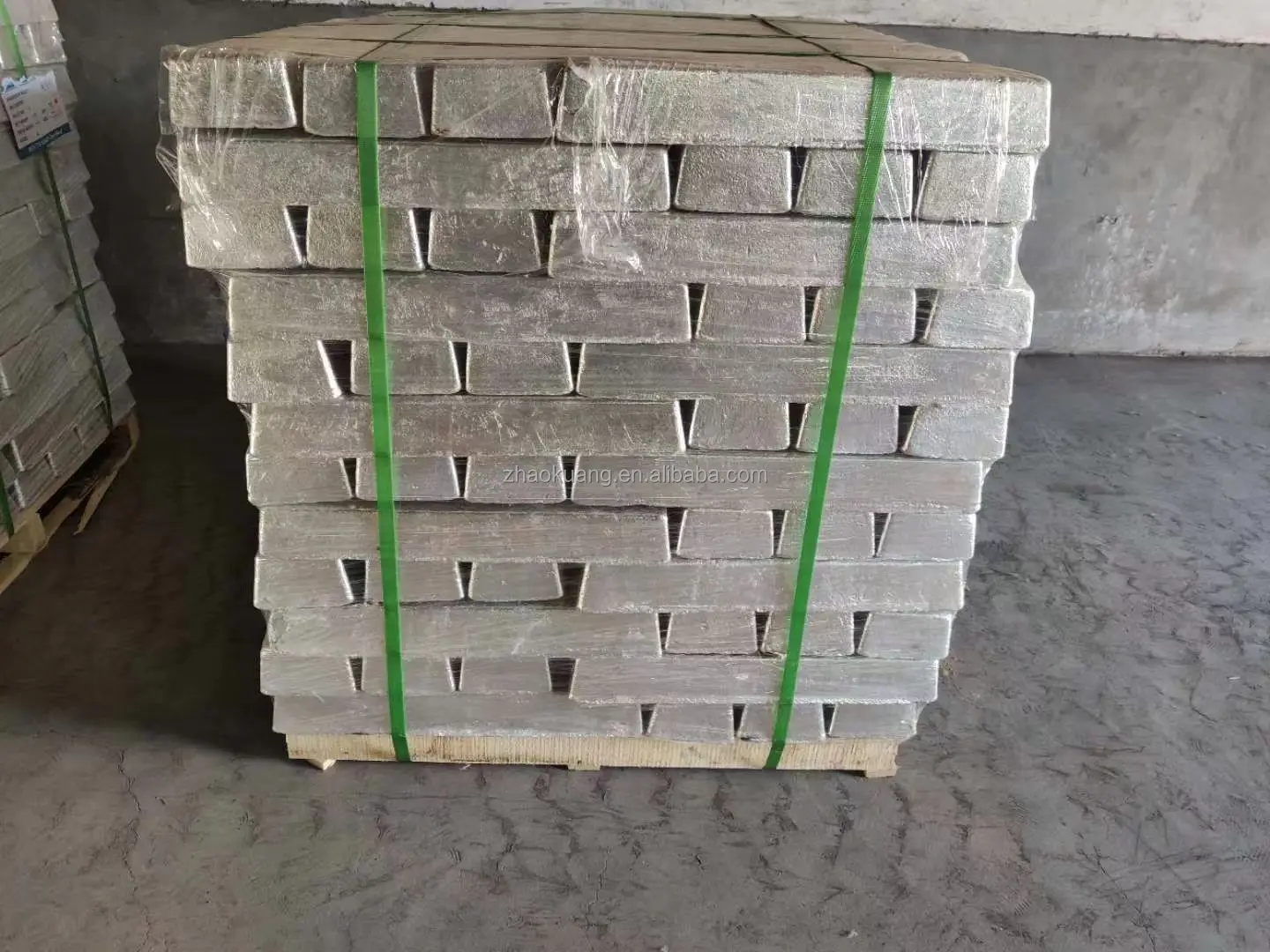 Магниевый слиток 99 95 мин, белое происхождение, модель, сплав Kgs, вторичный серебристый YQMM