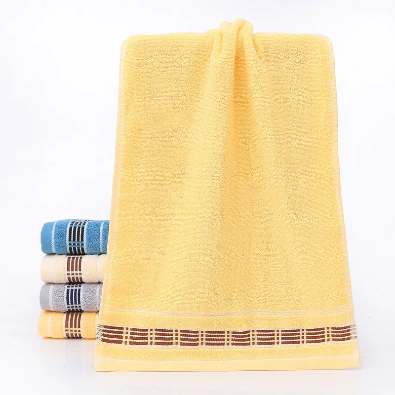 Soft, absorbent, thick cotton towel made of pure cotton