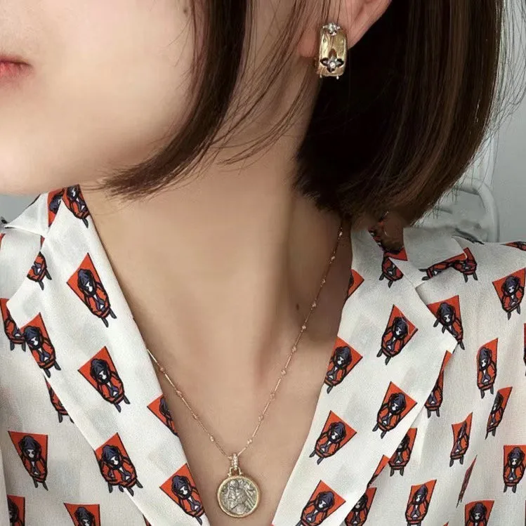 Luxury Atmospheric Flowers Geometric Stud Earrings Women Trendy Silver Plated Brass Jewelry Emerald Cut Diamond Anniversaries