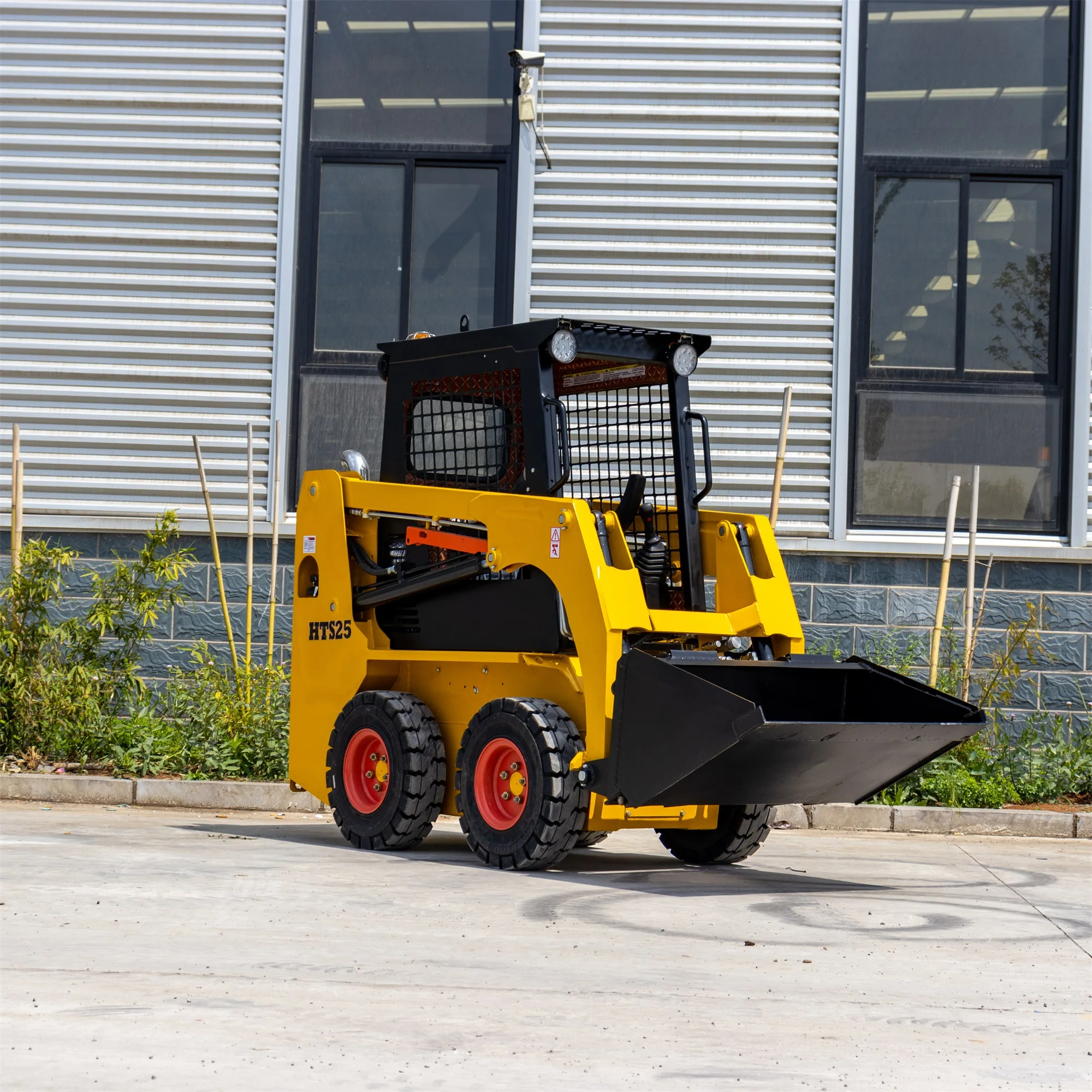 HTS25 skid steer loader mini skid steer CE/EPA China wholesale skid steer mini loader bucket for sale