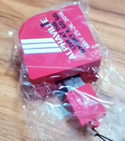 customized Hollywood architecture shape 8GB USB with logo printing and music&movie data loading custom packaging