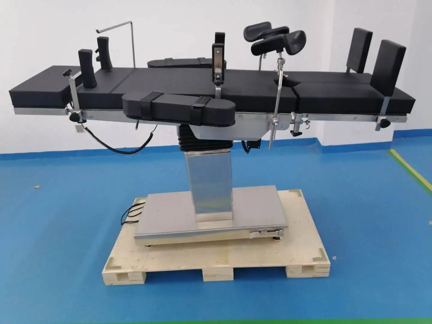Цена производителя C-Arm доступный операционный стол