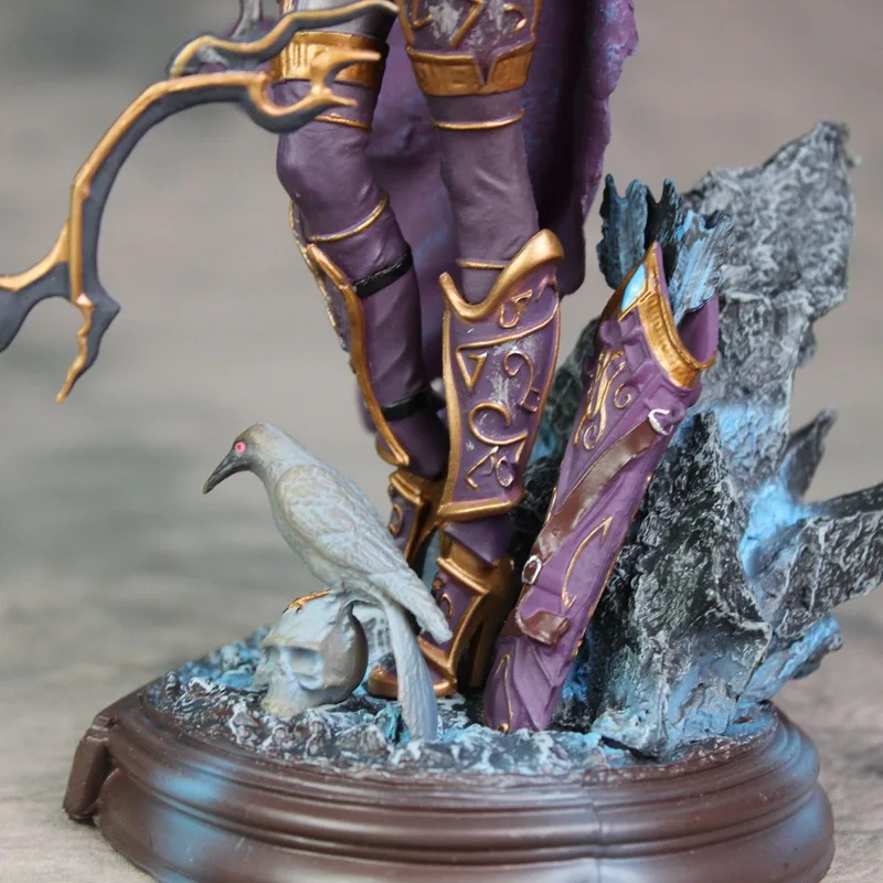 Good quality World Of Warcraft Undead Queen Sylvanas Windrunner Action Figures