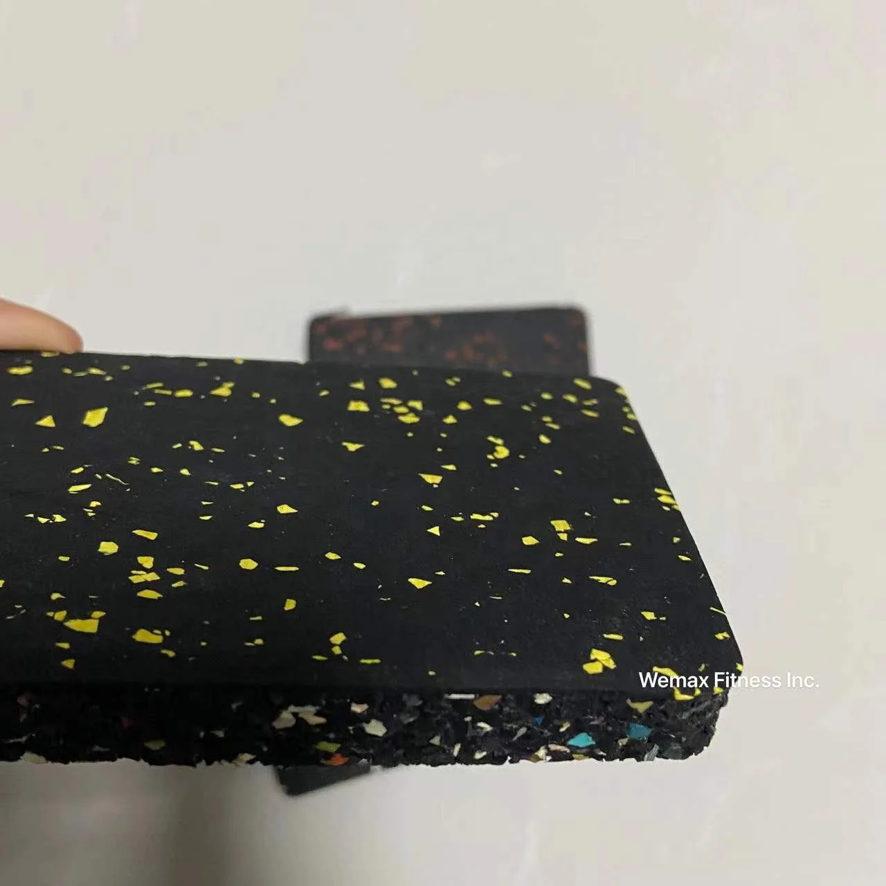 Wemax High-Performance Anti-slip Waterproof 1000*1000*20 mm Gym Floor Mat Composite Rubber Fitness Mat Rubber Flooring