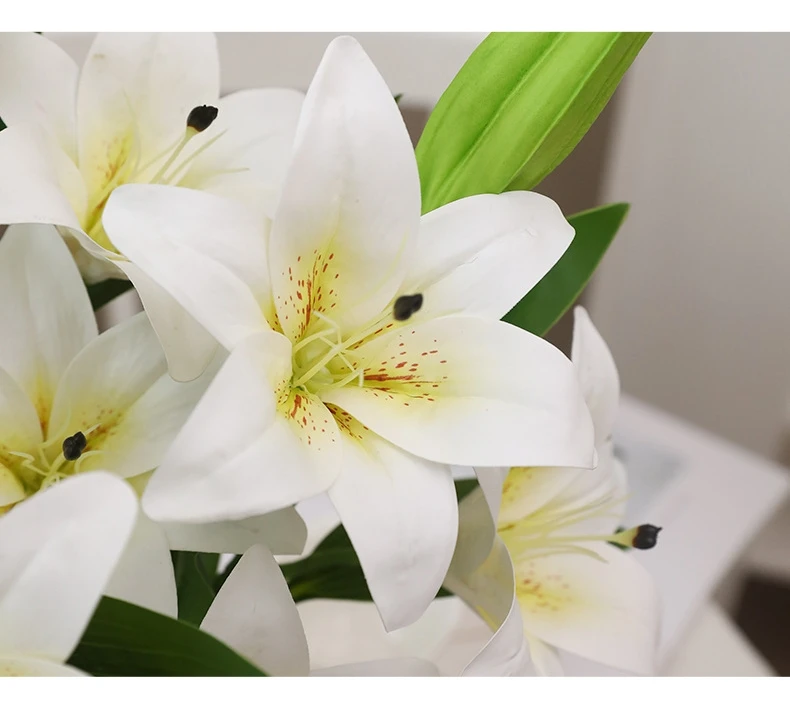 Real touch artificial plastic lily flowers at a very cheap price real touch lily flower for wedding