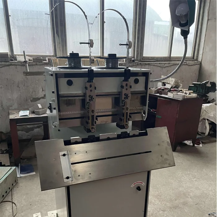 TD202 Double Heads Flat and Saddle Wire Stitching Machine For Sale