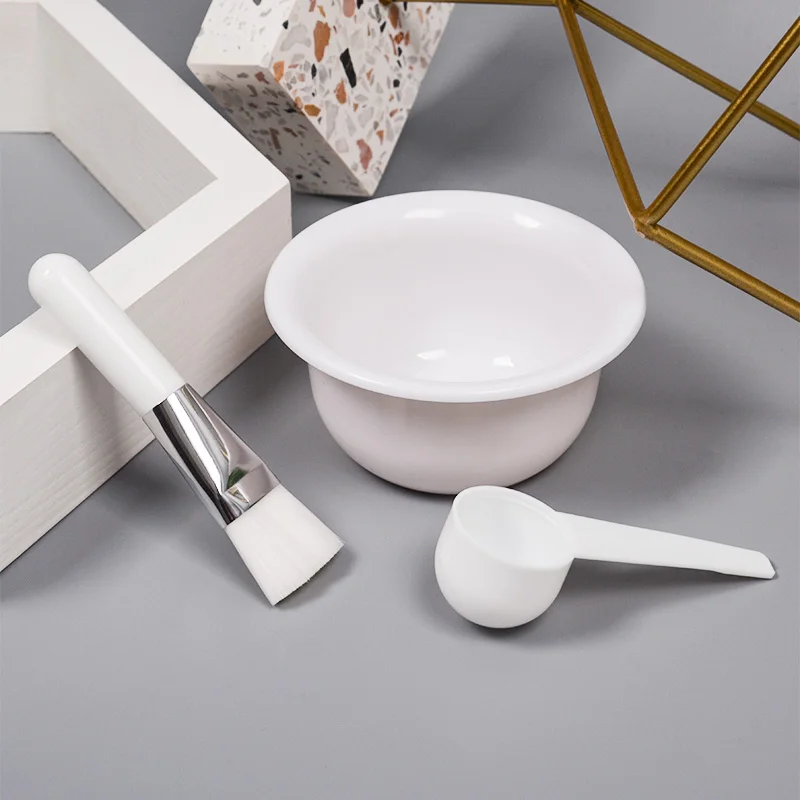 Professional Beauty Wood  Facial Mask Applicator Custom Logo Makeup Brush White Vegan Face Mask Brush For Makeup