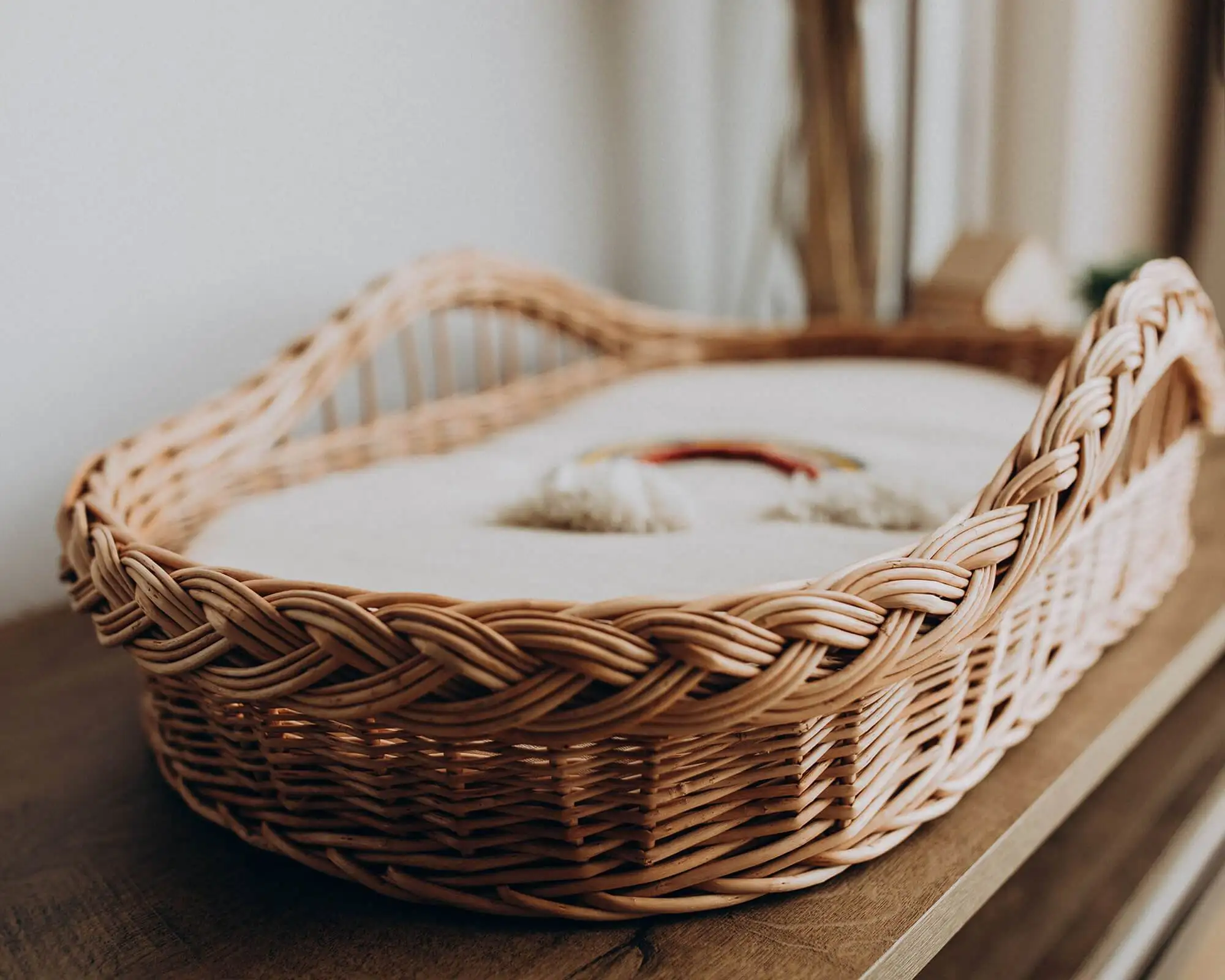 Baby Changing Table Handwoven Wicker Willow Basket with Pad Diaper Factory Mom Child Newborn gift Baby Changing Moses Basket
